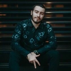 Enes Batur